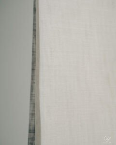 453 Silken Light Mist Sheer - Image 2