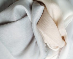 560 Alabaster Silhouette Like Sheer - Image 5