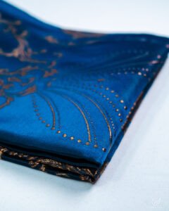 Annata Ornamental Metallic Brocade Curtain - Image 3