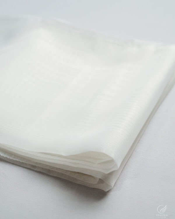 Ipek Vual Pearl Sheen Soft Sheer - Image 4
