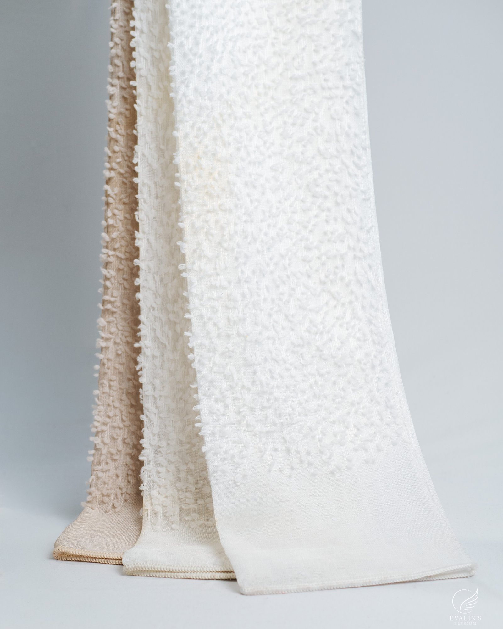 Nil Cloud Tuft Embroidered Curtain