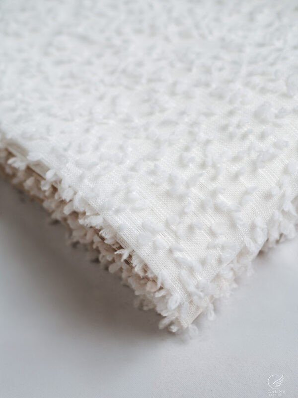 Nil Cloud Tuft Embroidered Curtain - Image 4