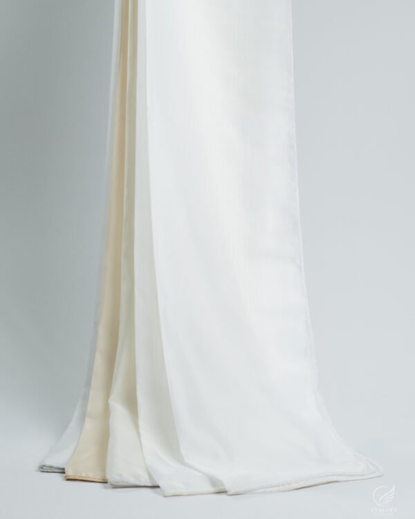 559 Soft Drape Textured Sheer - Image 2