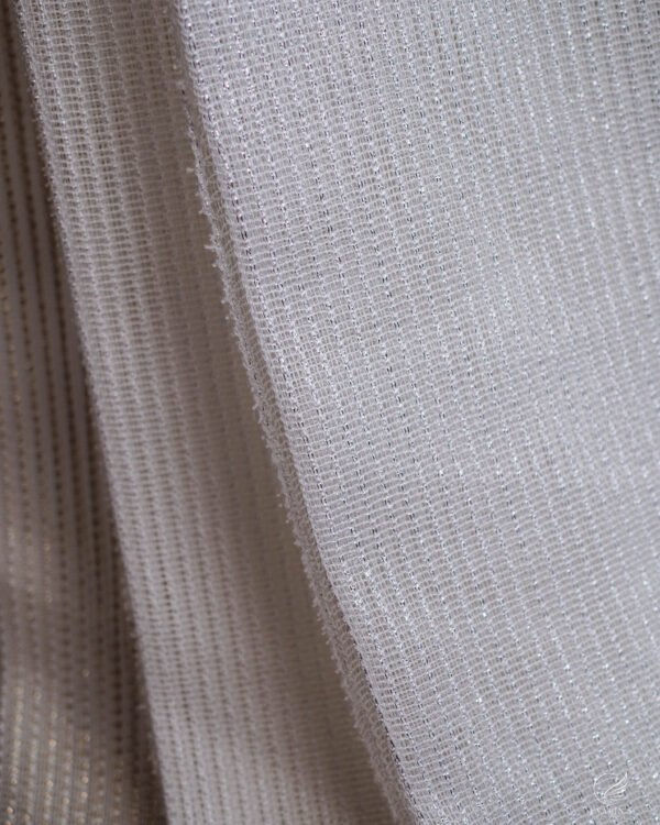 Metz Luxe Threadline Textured Sheer - Image 4
