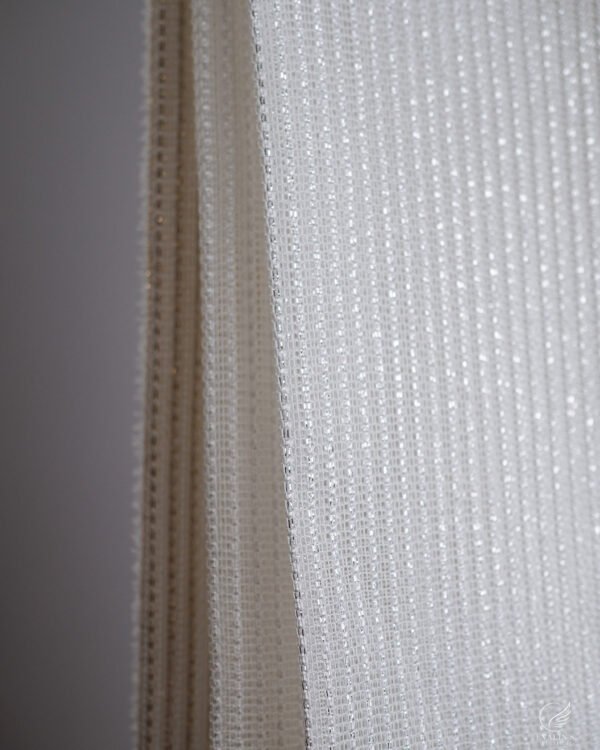 Metz Luxe Threadline Textured Sheer - Image 3