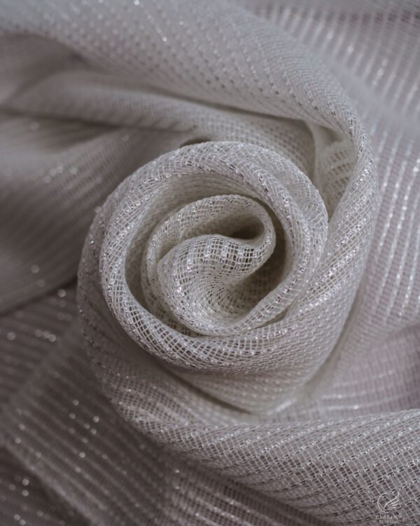 Metz Luxe Threadline Textured Sheer - Image 6