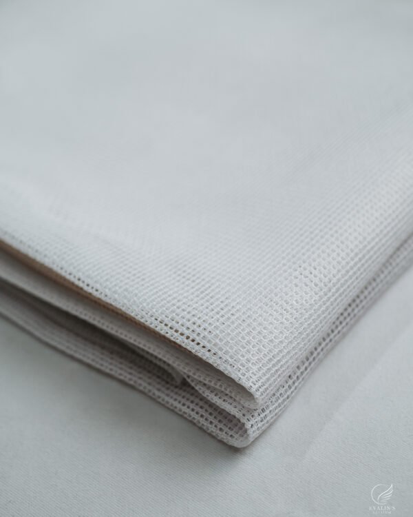 522 Minimal Grid Sheer - Image 3